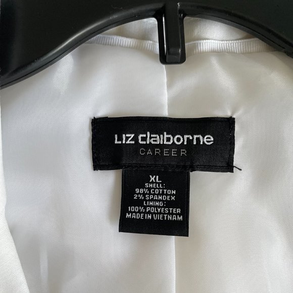 LIZ CLAIBORNE CAREER WHITE BLAZER - Picture 3 of 3